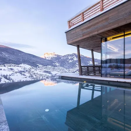 Niblea Dolomites 4* Ortisei